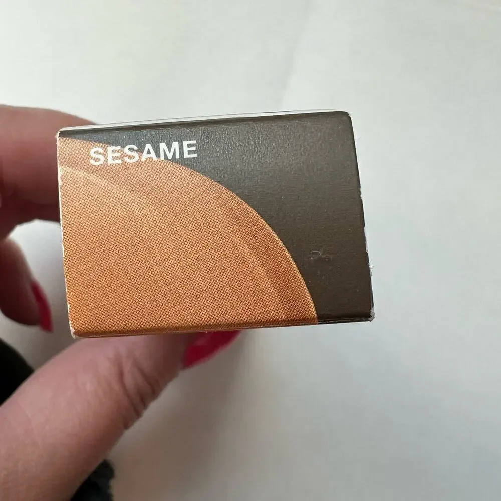 NEW BECCA ULTIMATE COVERAGE LONGWEAR CONCEALER in Sesame full coverage blurring